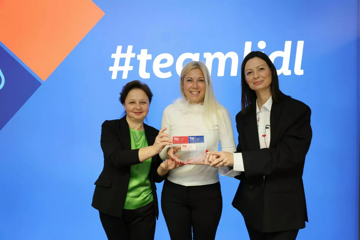 Jelena Zimakijević, Lilijana Remich i Ana Bilo&scaron;
