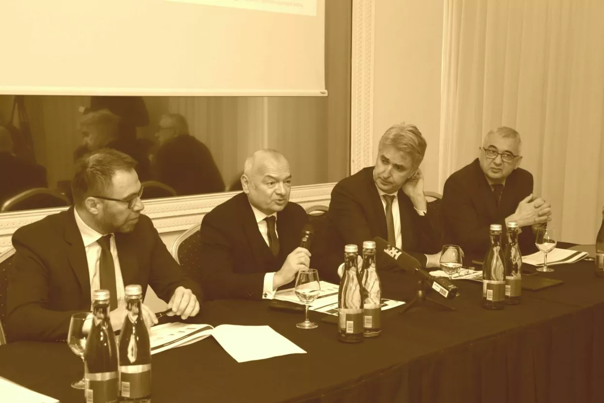 Kristijan Buk, Dubravko &Scaron;timac, Petar Vlaić i Damir Grbavac