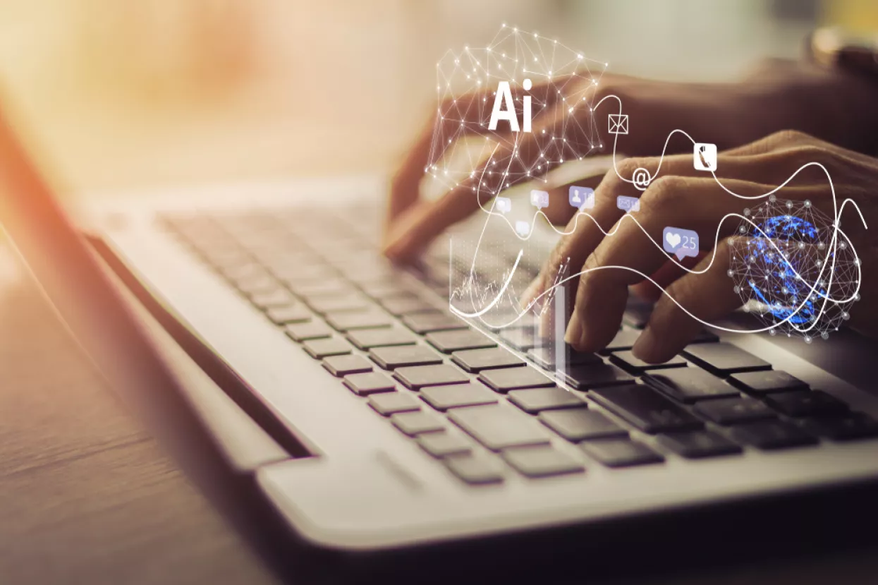 umjetna inteligencija, AI, laptop, programiranje, razvoj, tehnologija, IT sektor, IT industrija