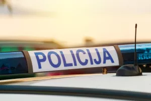 policija, policijsko vozilo