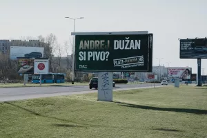Pan billboard
