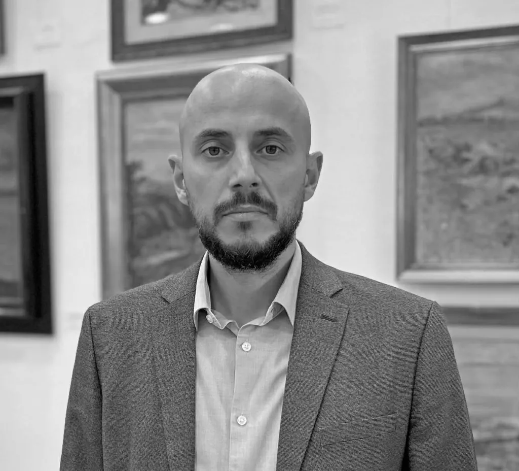 Iulian Plestiu 